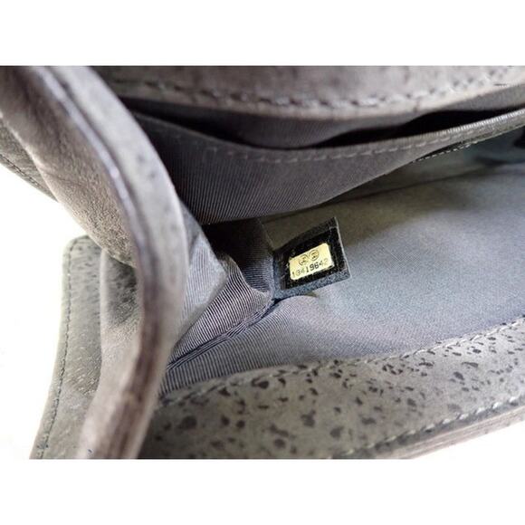 Chanel Grey Spotted Boy Bag Old Medium Iridescent Classic Quilted CC Crossbody - Picture 10 of 16